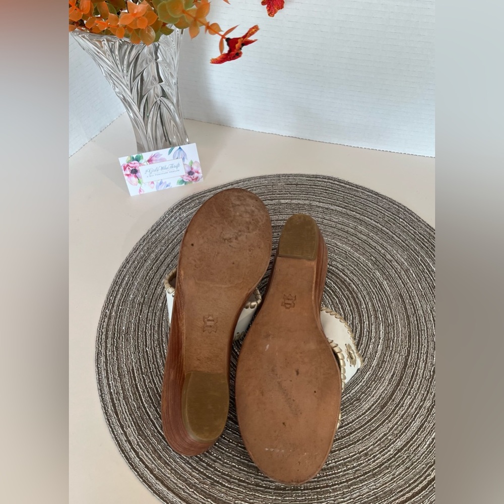JACK ROGERS USA Sandals “Hamptons”Platinum (Retired) Mid-Wedge White w Gold Trim - Picture 12 of 14